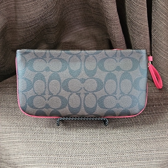 Coach Signature C Coated Canvas & Leather Large Zip Wristlet In Brown & Fuchsia - Picture 7 of 13